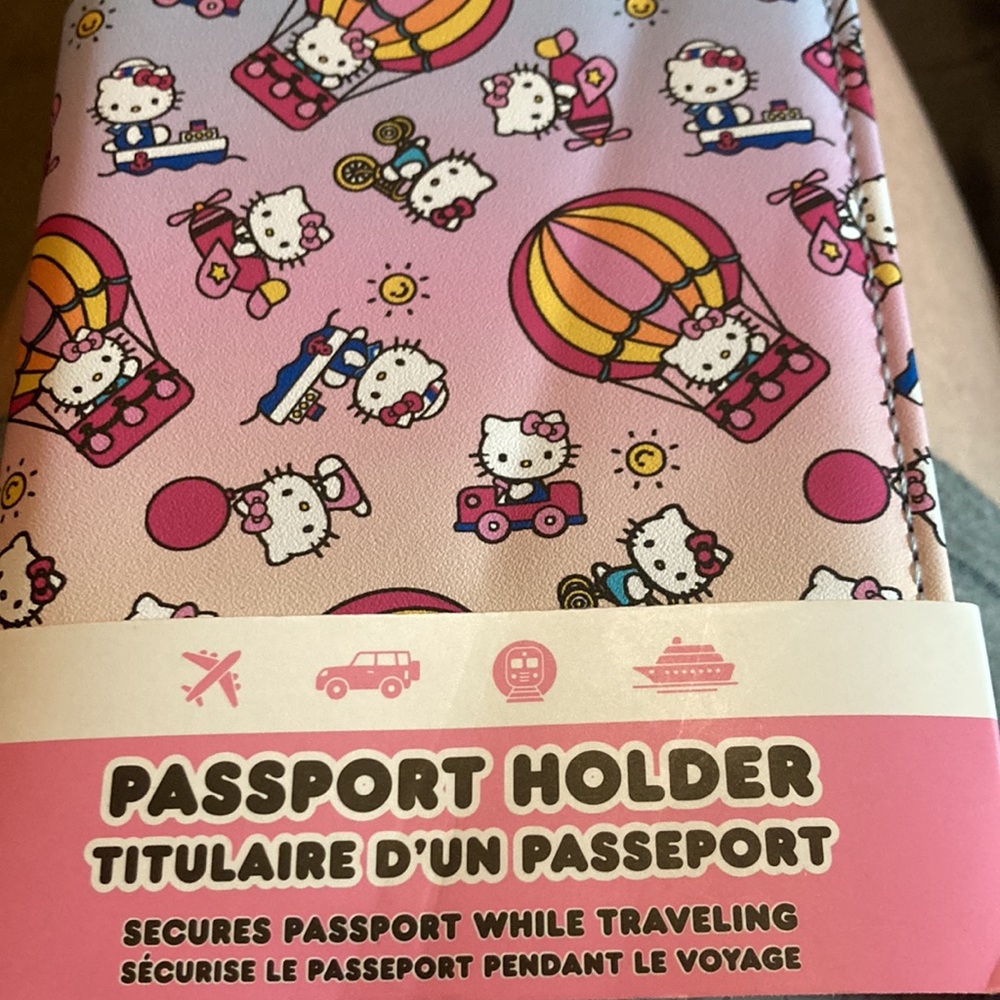 Hello kitty passport holder